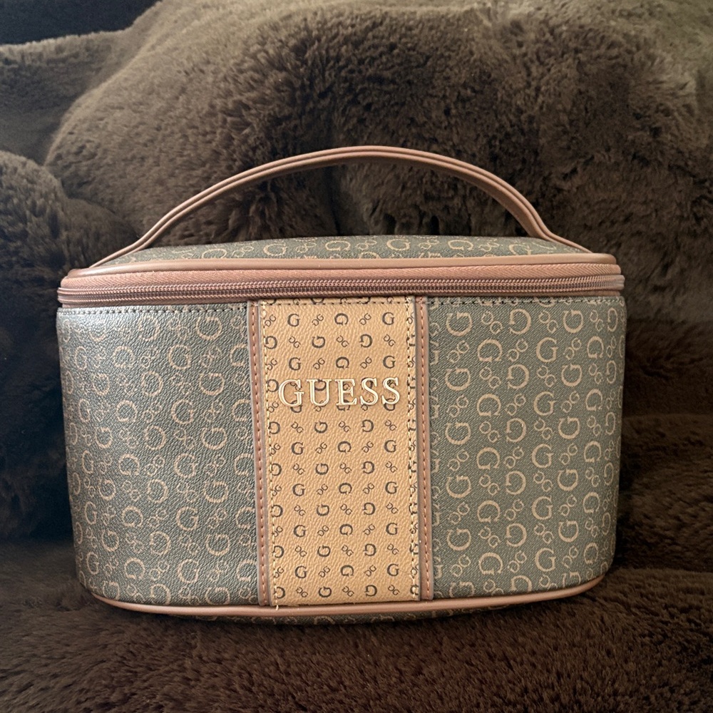 Guess designer makeup bag